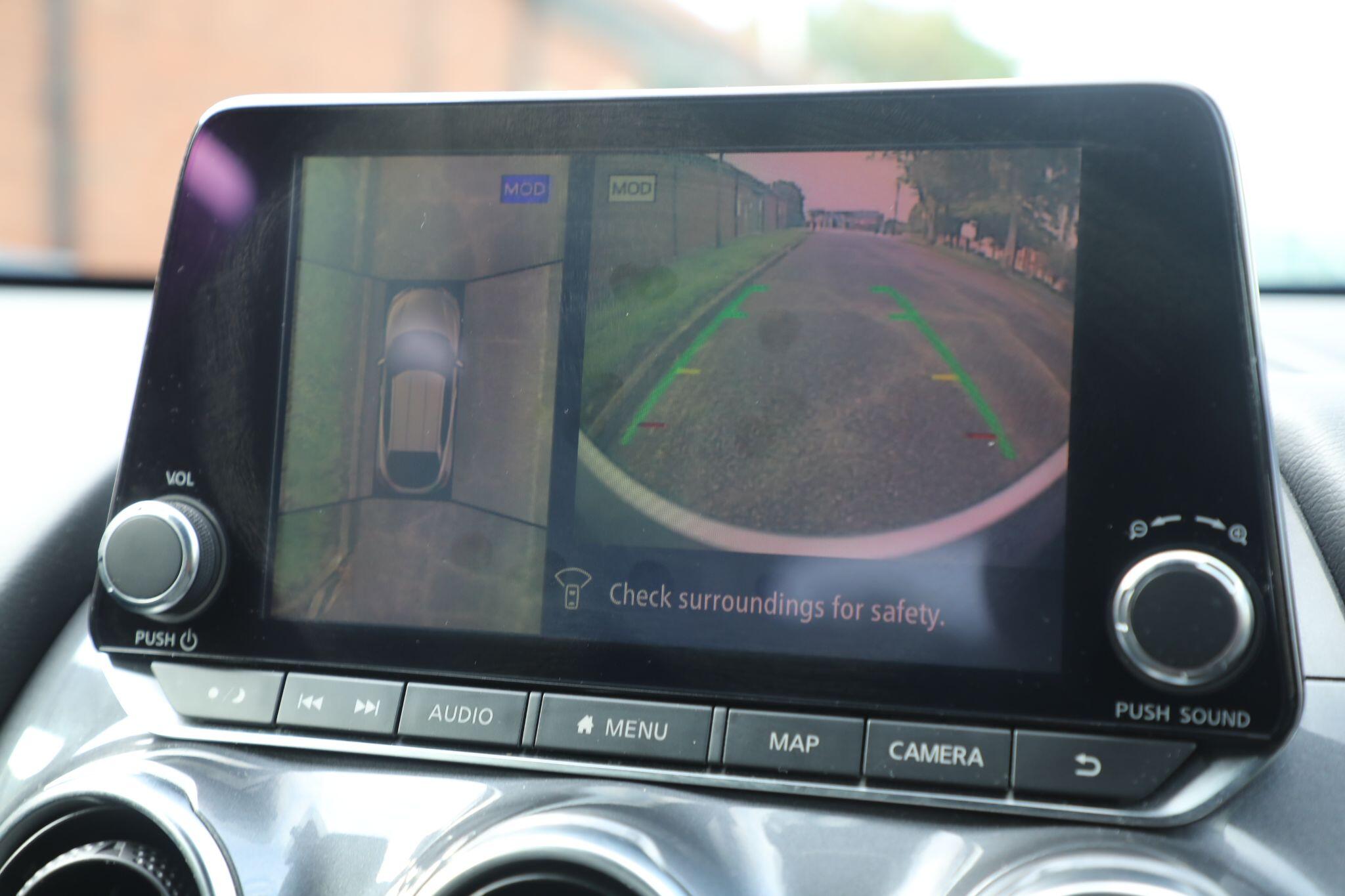 Large vehicle image